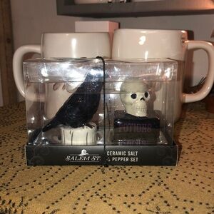 Salem St Raven & Skull Ceramic Salt & Pepper Shakers